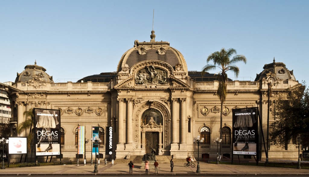 Museo_Nacional_de_Bellas_Artes,_Santiago_de_Chile.