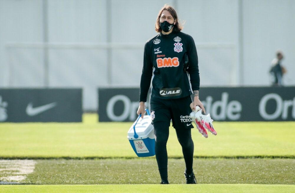 Cássio no retorno aos treinos do Corinthians