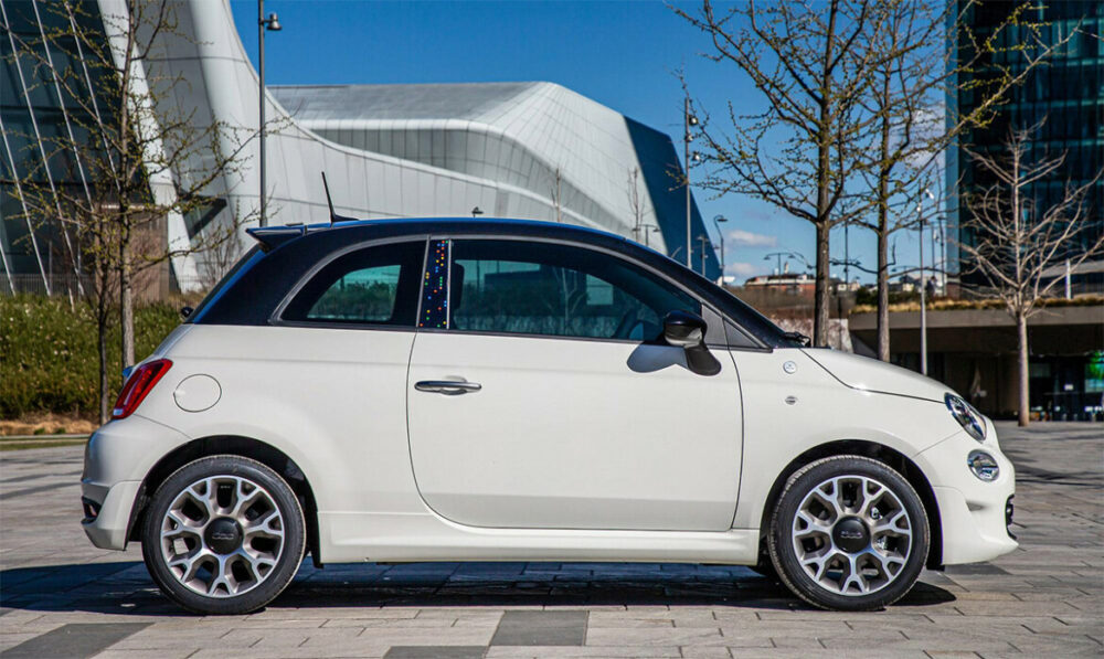 Fiat 500 Hey Google 