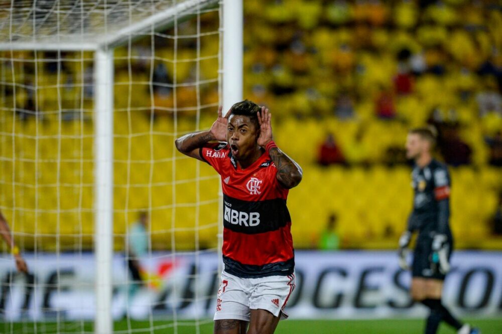Bruno Henrique é destaque do Flamengo na Libertadores