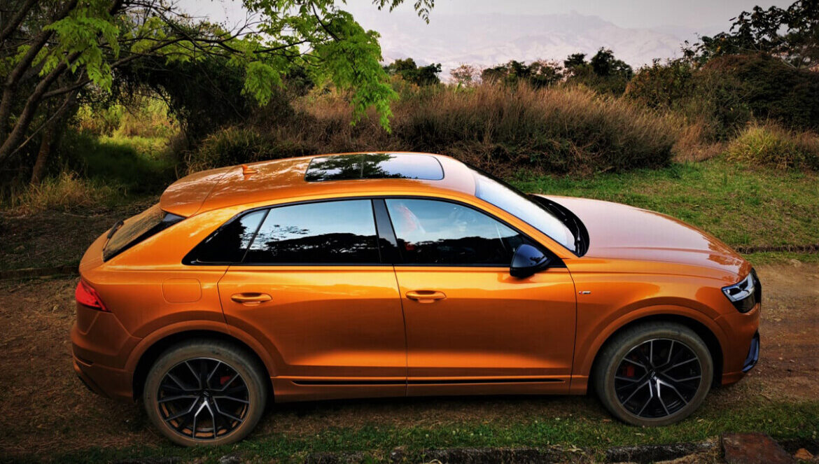 Audi Q8 Laranja Dragão