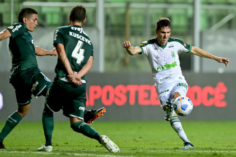 Alê durante duelo entre América x Palmeiras-SP pela 24ª rodada do Campeonato Brasileiro 