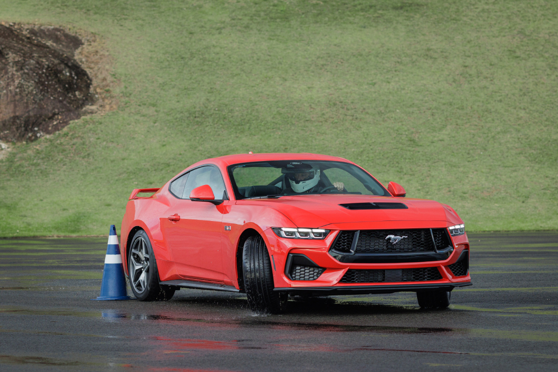 Mustang GT Performance_pista 