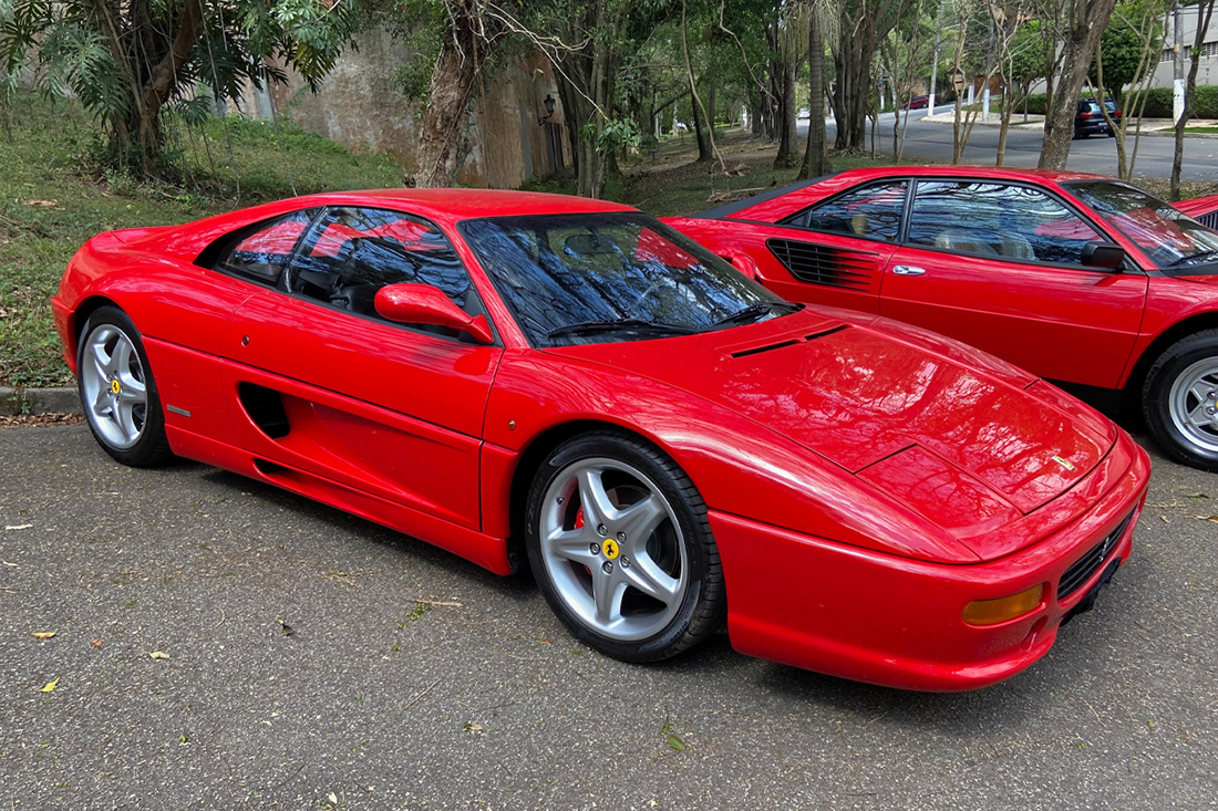 Ferrari F355